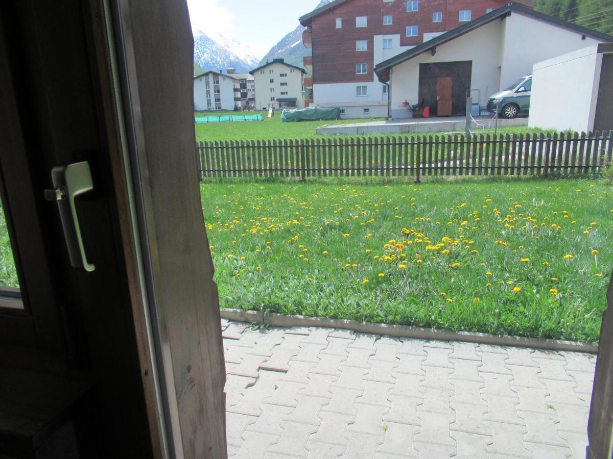 Free Cable Car & Bus In The Summer Haus L'Oree Saas-Grund Pokój zdjęcie