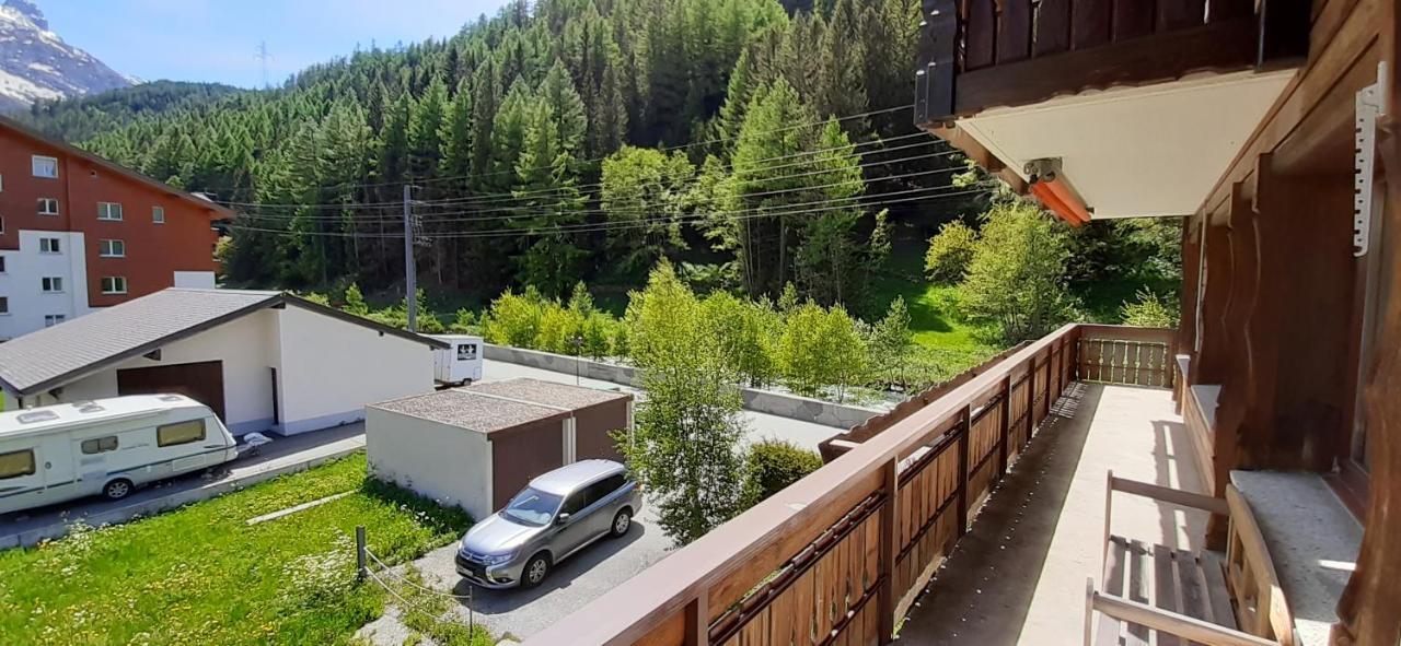 Free Cable Car & Bus In The Summer Haus L'Oree Saas-Grund Zewnętrze zdjęcie